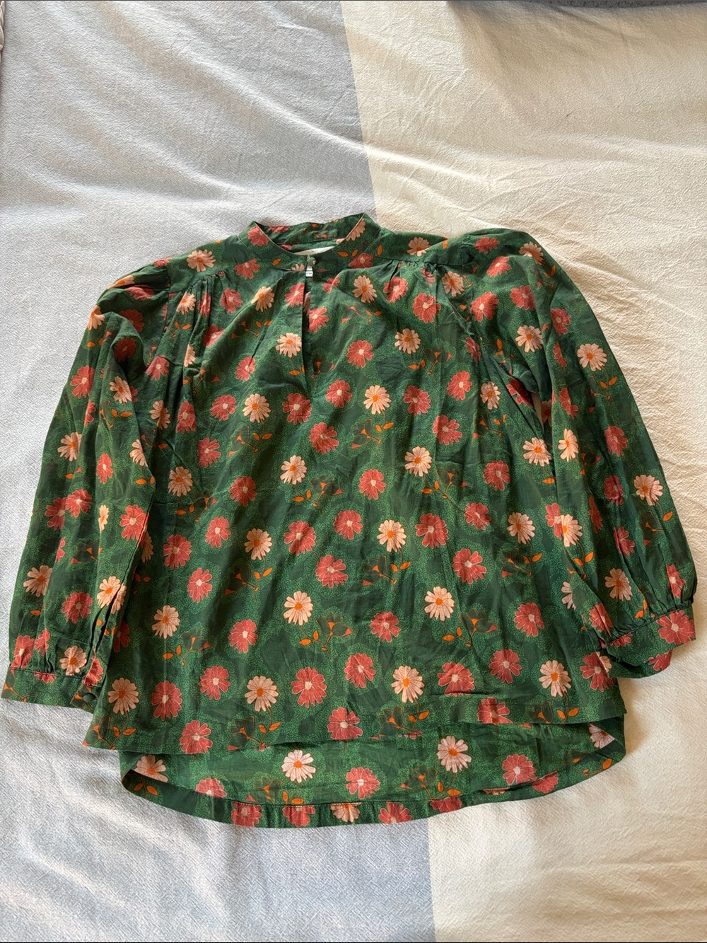 Trovata Birds of Paradise Size XS Floral Blouse